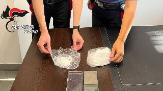 In hotel con 200 grammi di cocaina, arrestato un 27enne